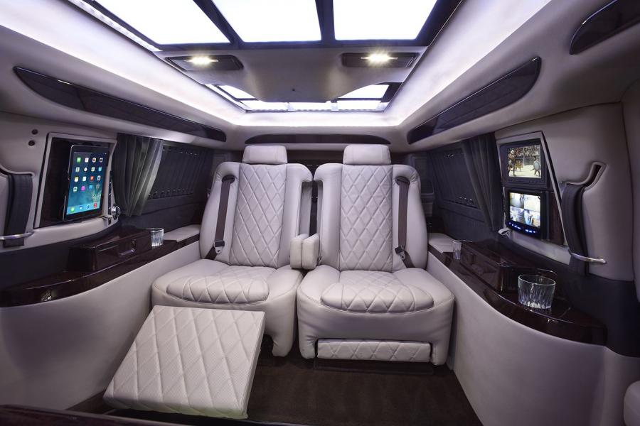 Интерьер Cadillac Escalade by AddArmor 2019 года  (фото 20 из 21)